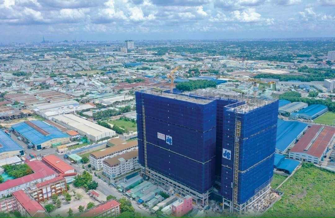 Hơn 300 SP được giao dịch, Legacy Central khẳng định sức hút