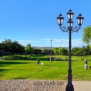 Cột đèn công viên