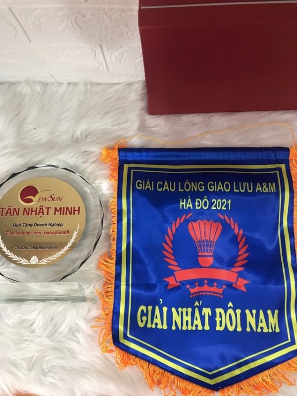 Cờ lưu niệm