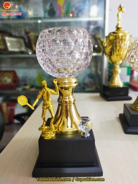 cúp tennis đẹp