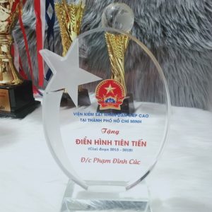 Kỷ niệm chương