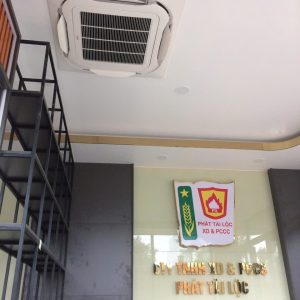 máy lạnh âm trần