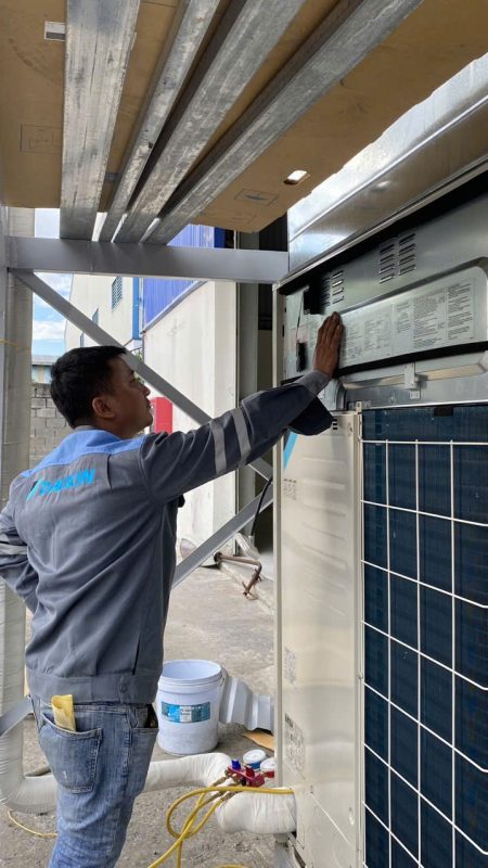 Thi công Máy lạnh giấu trần Daikin FBFC125DVM9 -5hp cho hội trường