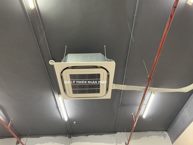 Máy lạnh âm trần Daikin fcnq48mv1 lắp đặt không gian nhà rộng 60 - 70m²