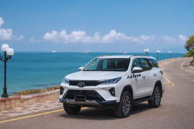 Dịch vụ thuê xe 7 chỗ đi Vũng Tàu đón tận nơi của AZCAR